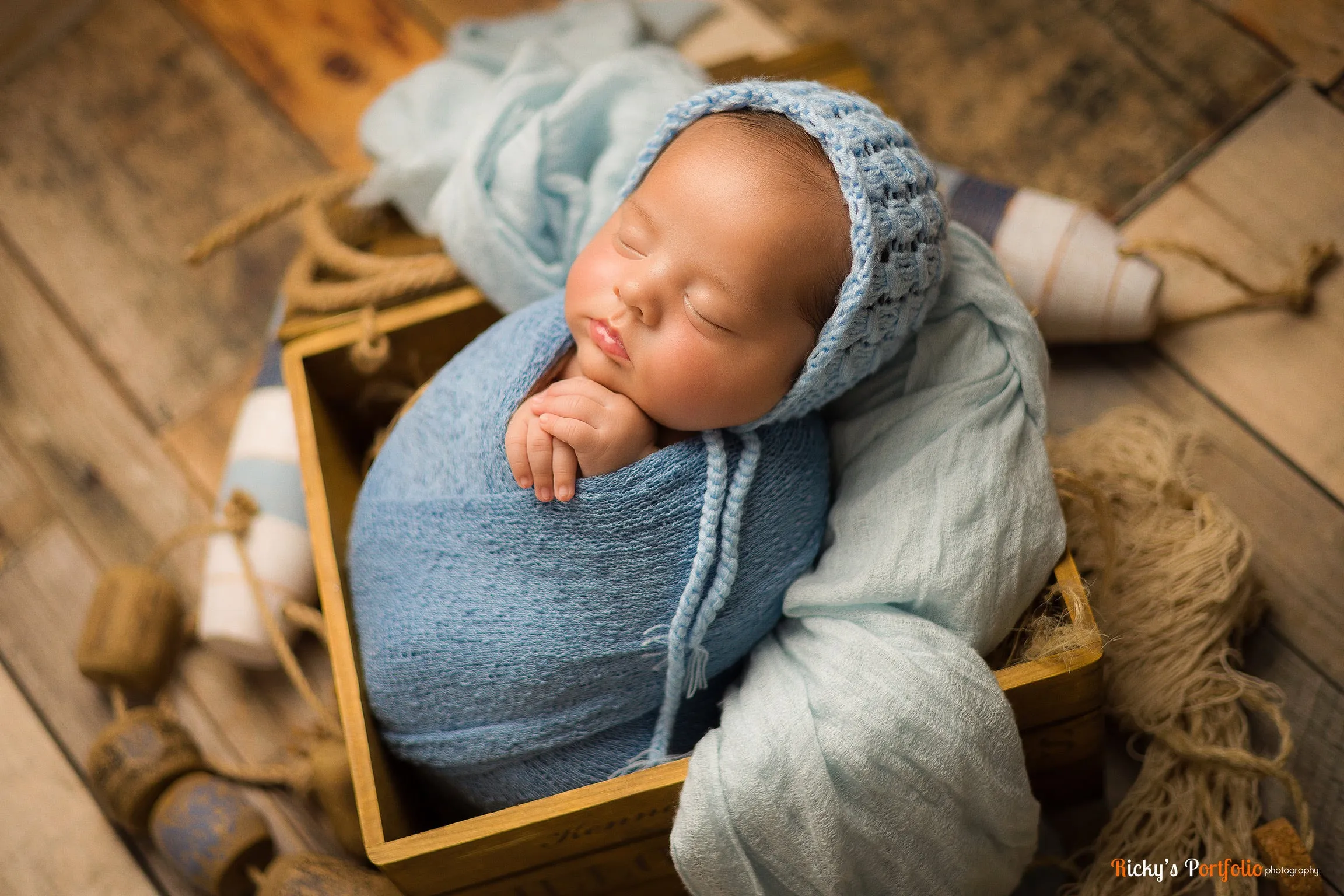 Stretch Knit Wrap in Light Blue